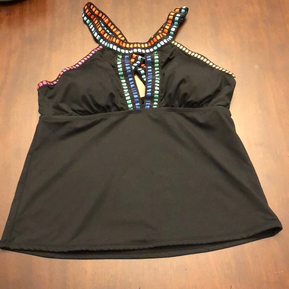 La Blanca Other - LA BLANCA High Neck Key-Hole Tankini Top